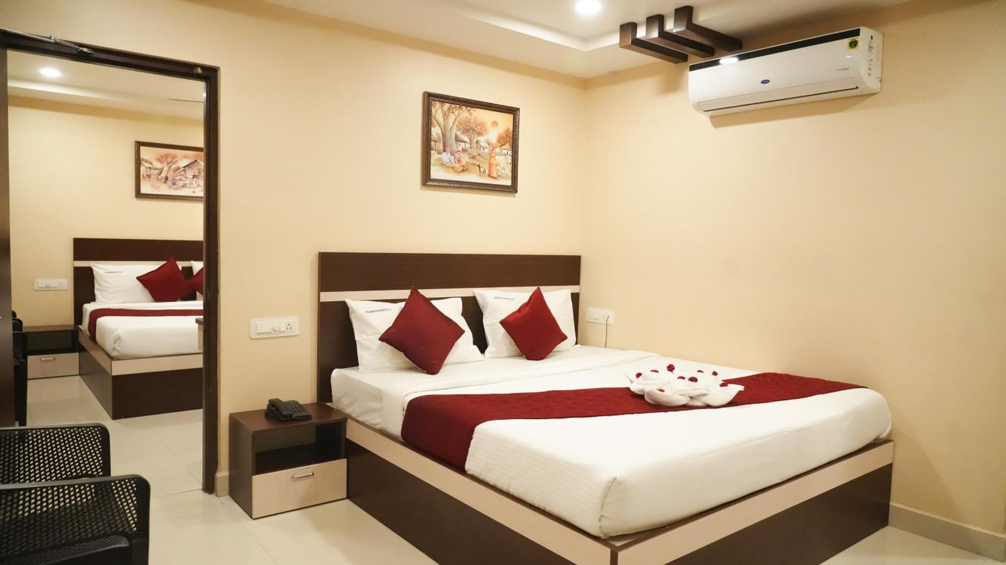 Hotel Mountview Comforts Tirupati Bagian luar foto